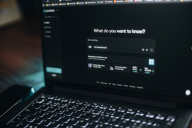 Perplexity AI open on the laptop window